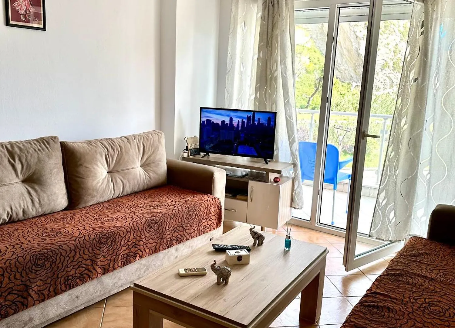 Apartment Ermest ,Kavaje Rock Durrës